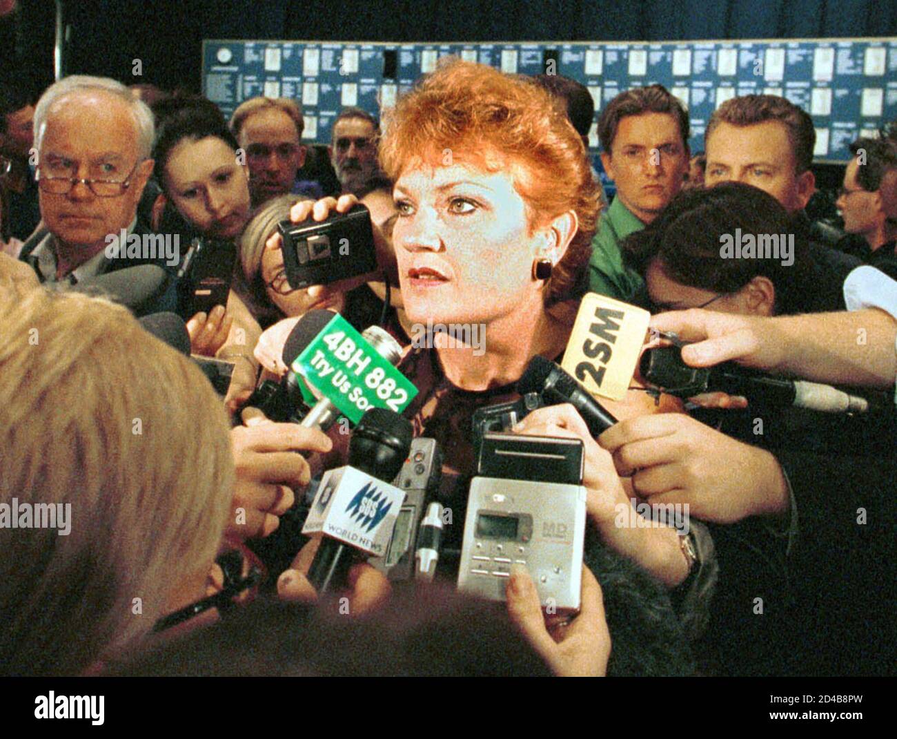 Pauline Hanson High Resolution Stock Photography And Images Alamy Pauline Hanson High Resolution Stock Photography And Images Alamy