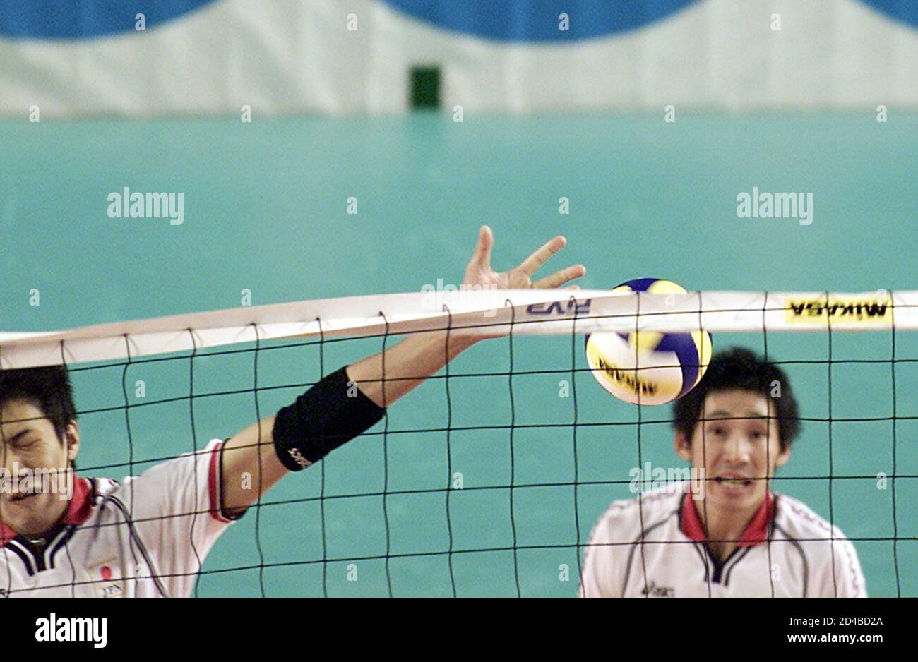 Volleyball spike defend hires stock photography and images Alamy
