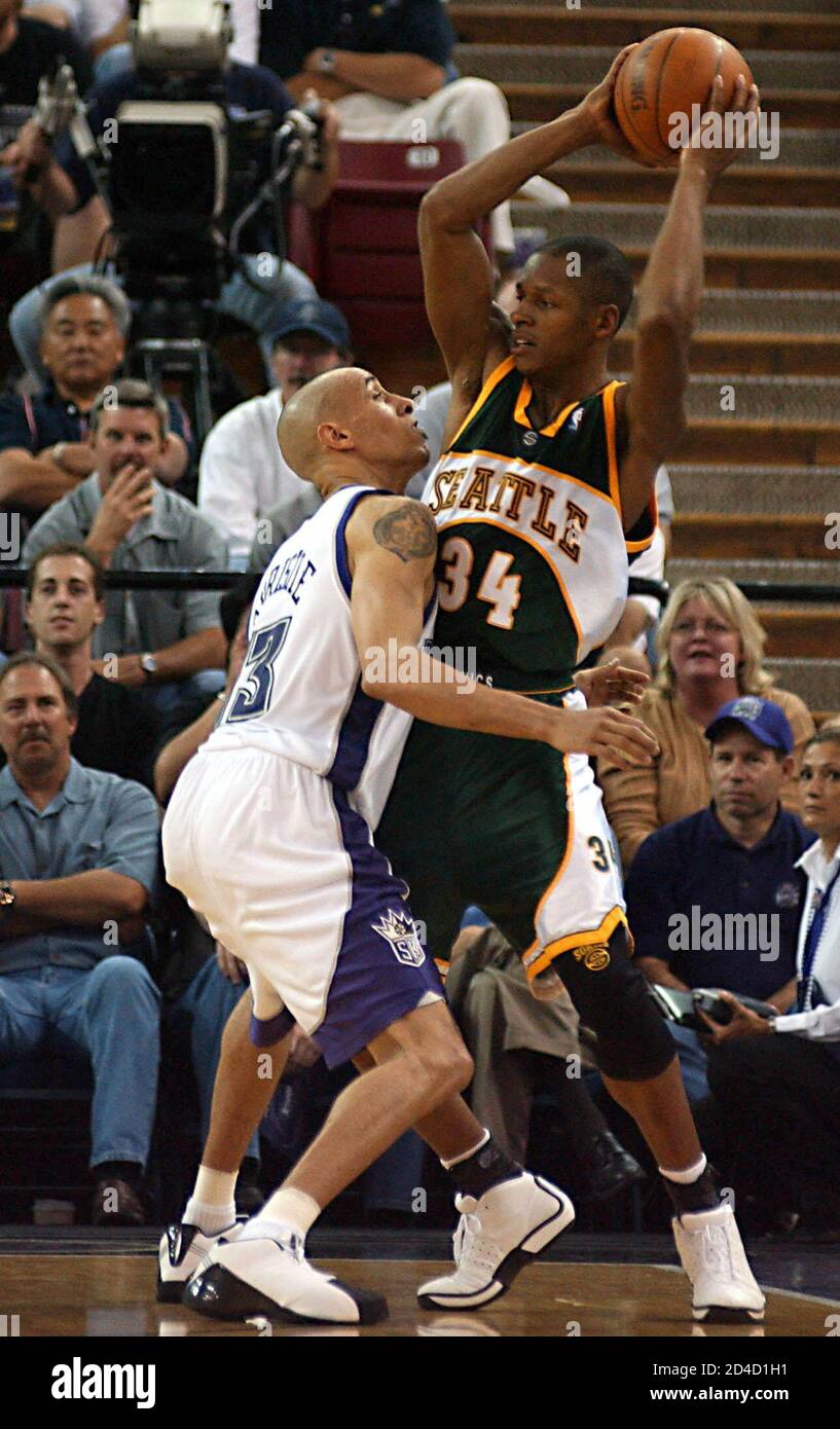 Seattle supersonics ray allen hires stock photography and images Alamy