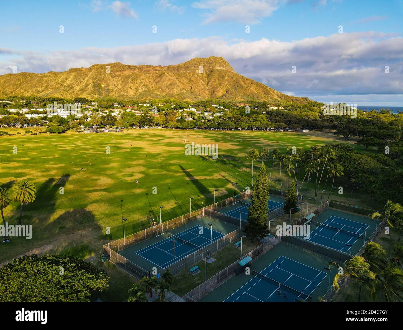 Aerial Tennis court in the park，Honolulu, Oahu, Hawaii Stock Photo Alamy