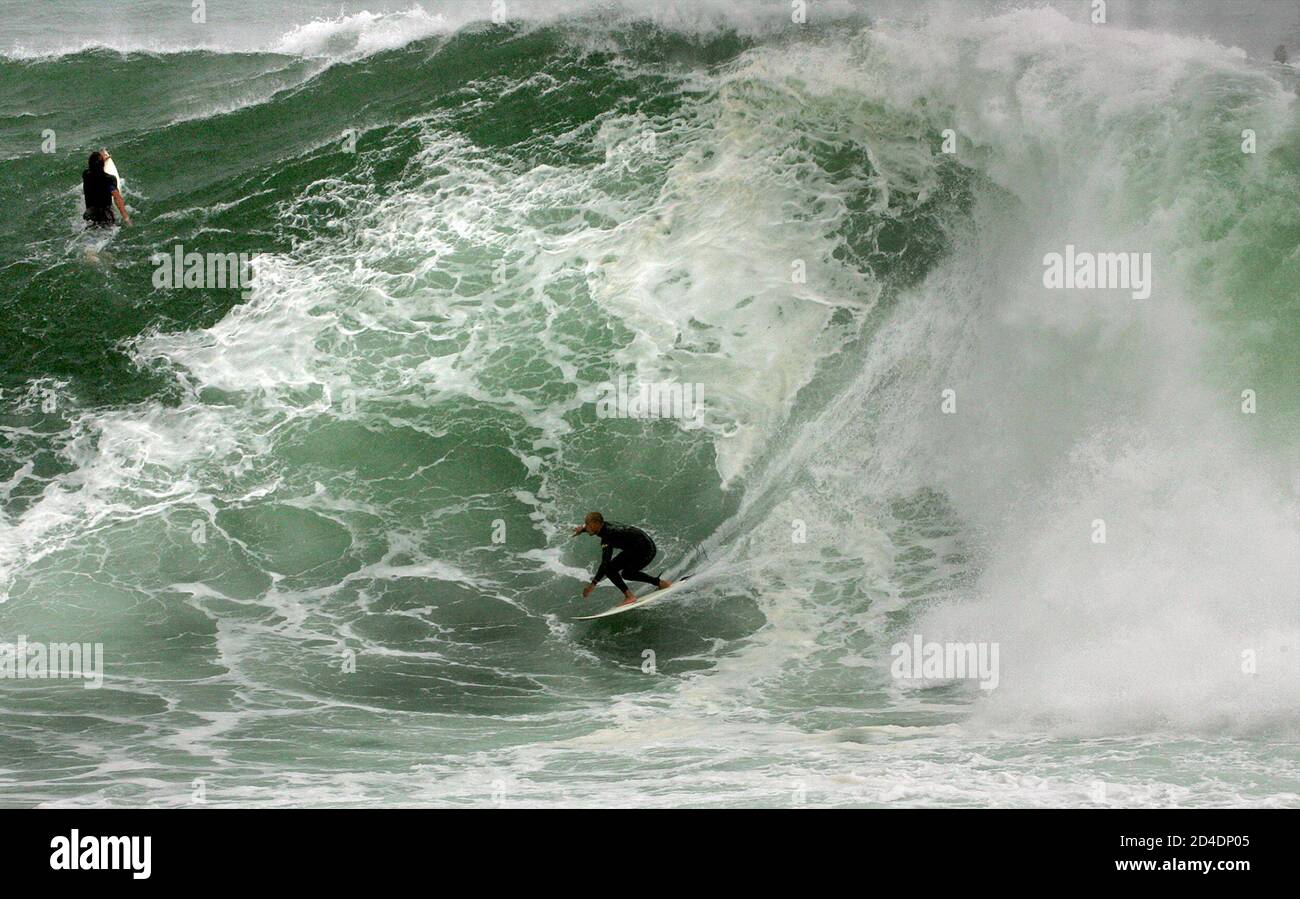 three metres in feet