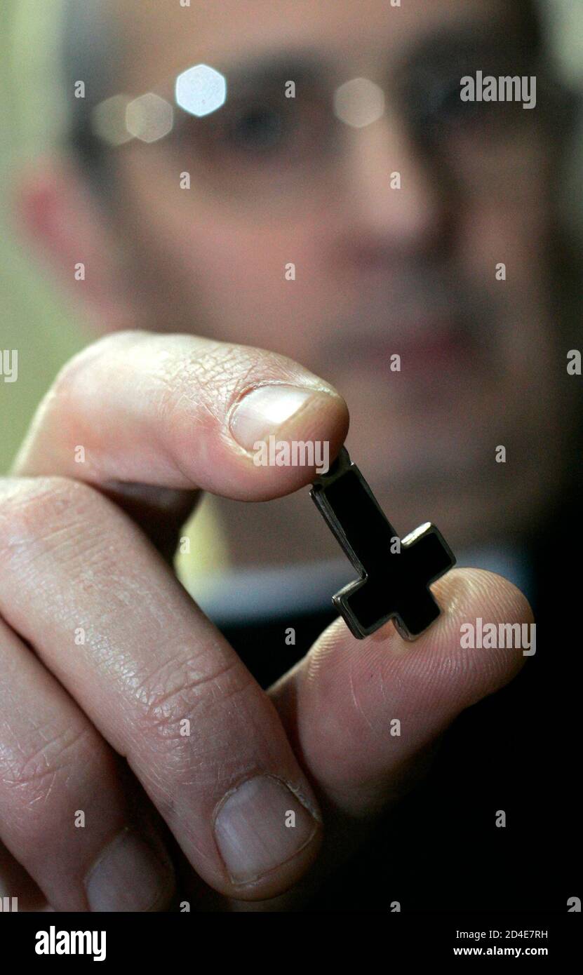 Satanic cross hi-res stock photography and images - Alamy