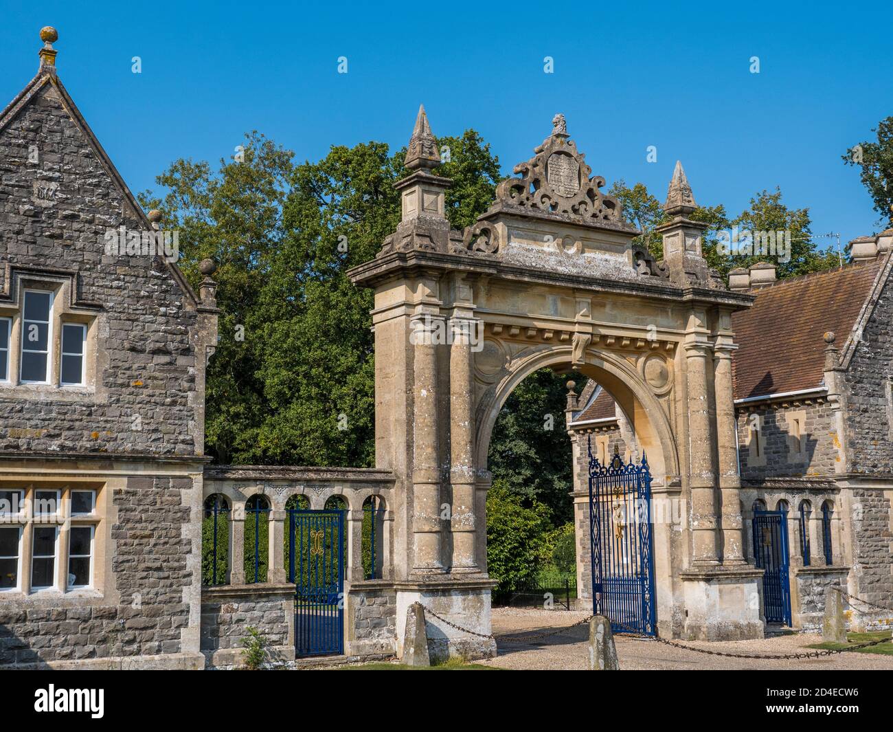 Englefield Estate Gates, Englefield, Thale, Reading, Berkshire, England