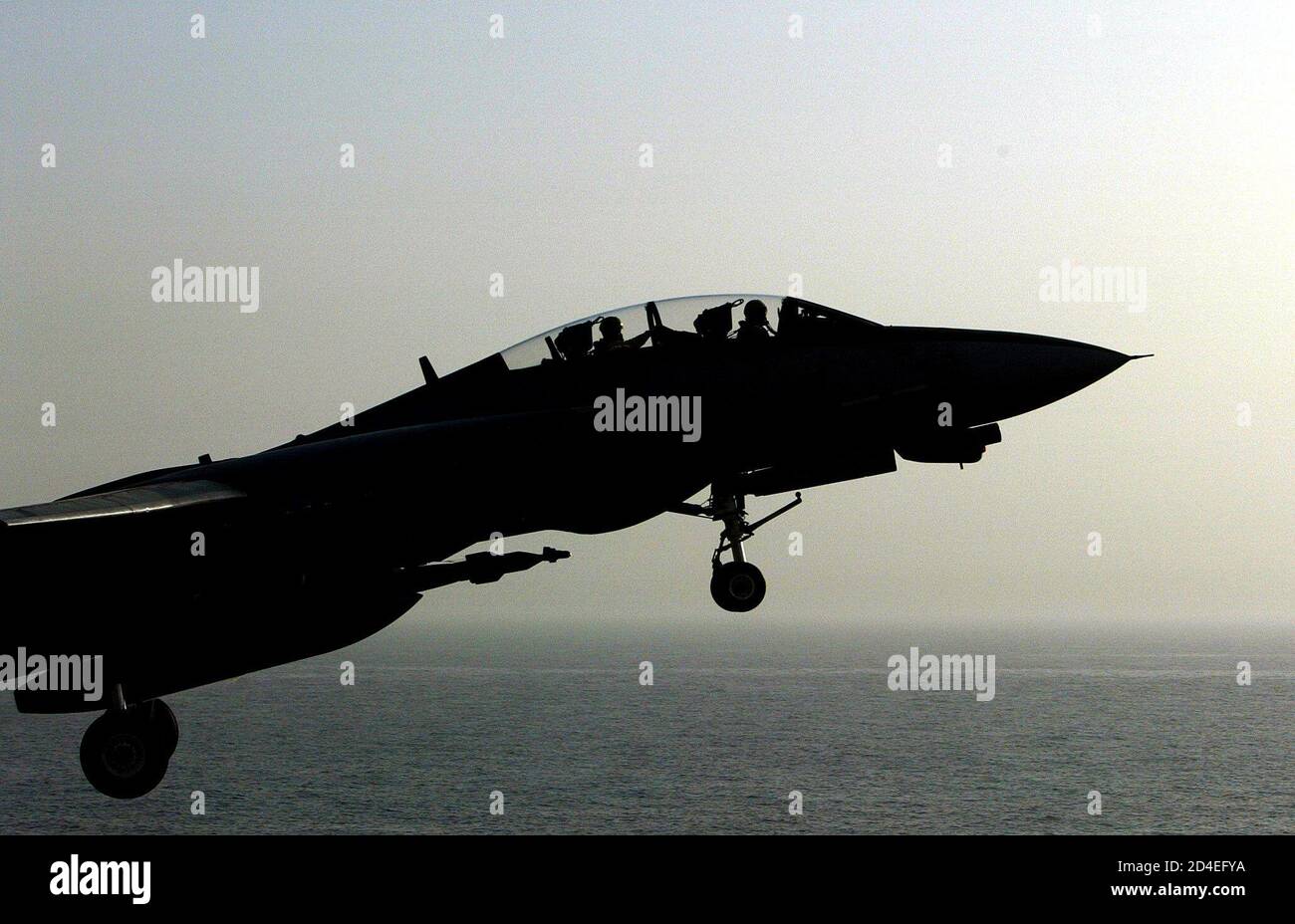 F 14 tomcat missile hi-res stock photography and images - Alamy