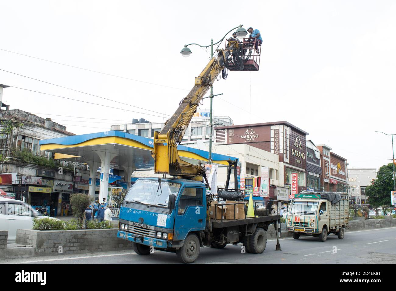 India electrician man repair fix hires stock photography and images Alamy