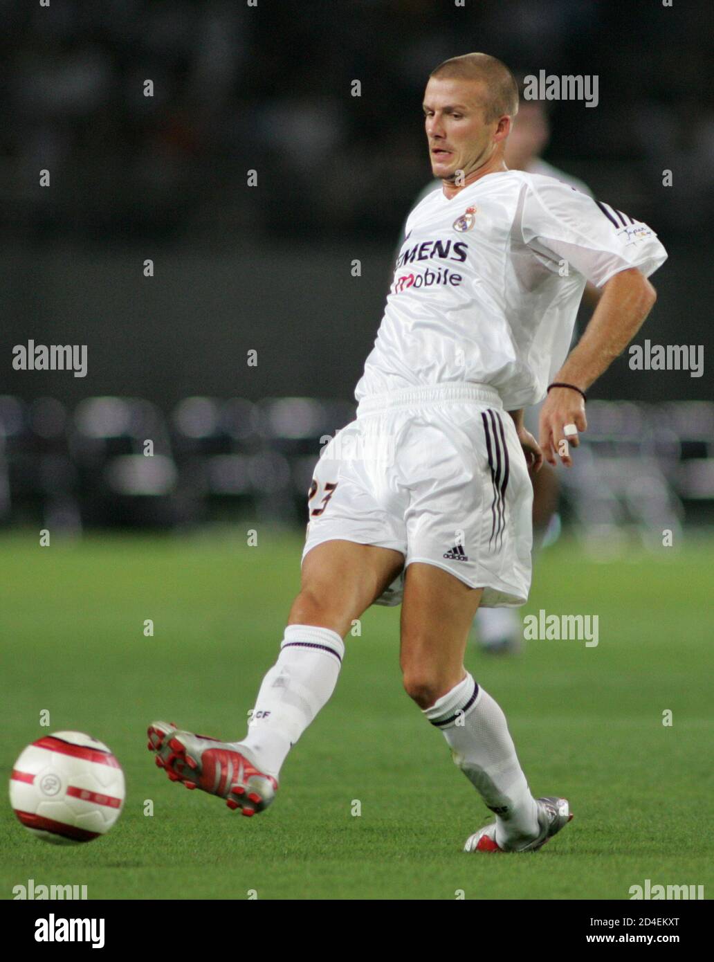 Real Madrid Player David Beckham High Resolution Stock Photography And Images Alamy