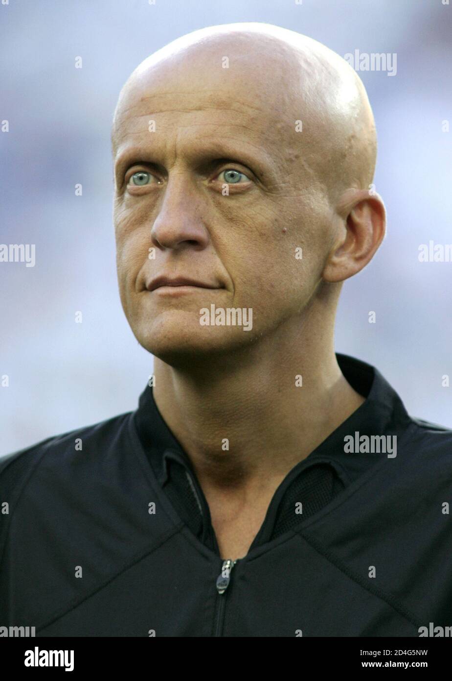 Italian international referee pierluigi collina hires stock photography and images Alamy