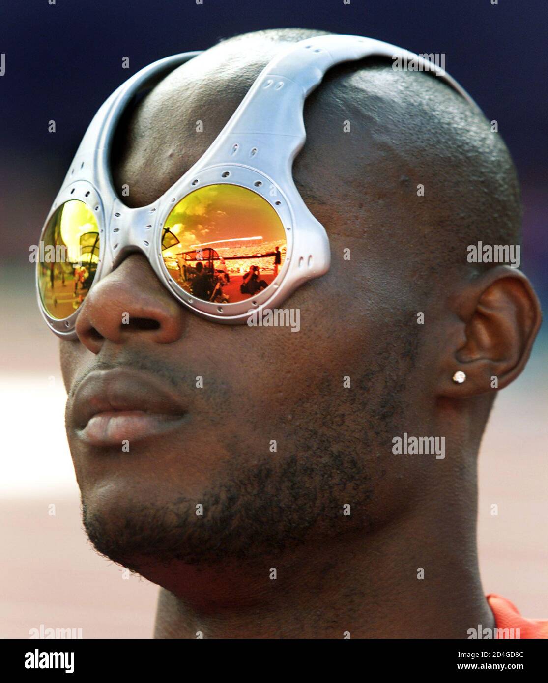 Kwaku Boateng of Canada dons unusual sunglasses during the men's final high  jump event at the World Championships in Athletics in Edmonton, August 8,  2001 Stock Photo - Alamy