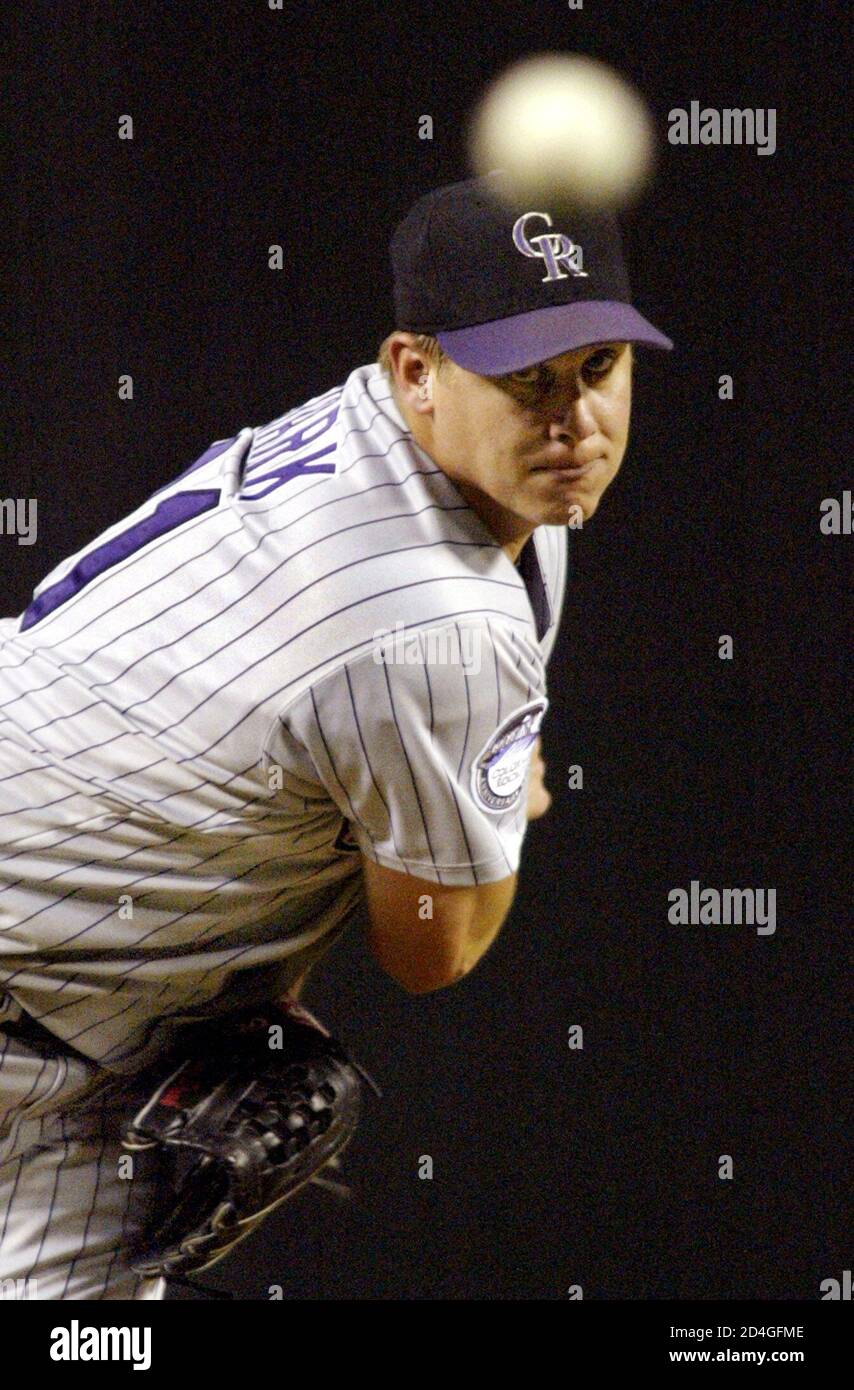 Colorado Rockies pitcher Denny Stark throws a first inning pitch to Los  Angeles Dodgers Shawn Green on September 24, 2002. REUTERS/Adrees Latif AL  Stock Photo - Alamy