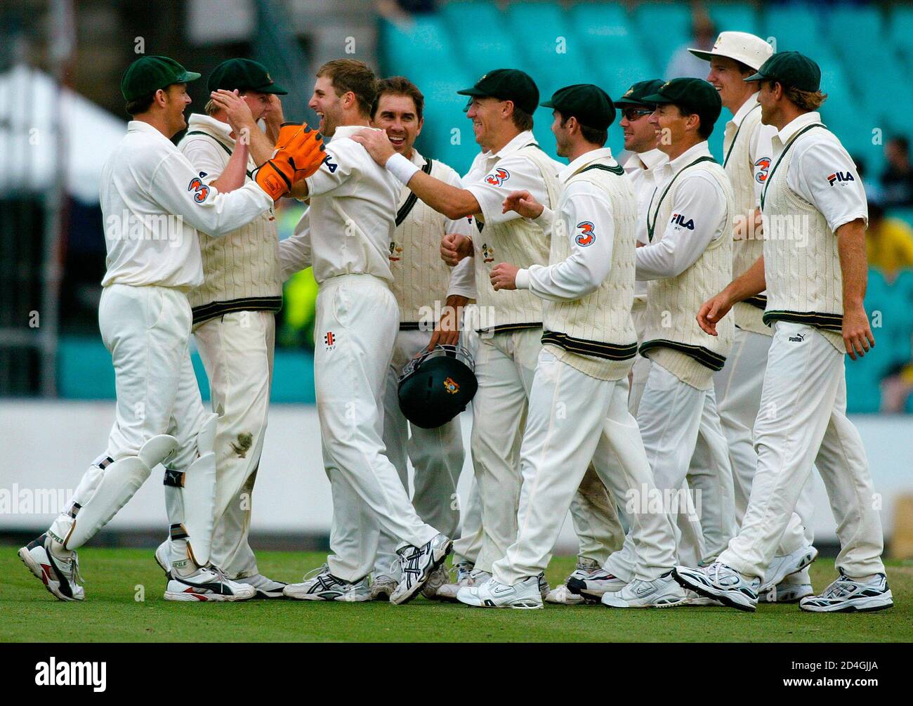 Zimbabwe cricket team celebrate hires stock photography and images Alamy