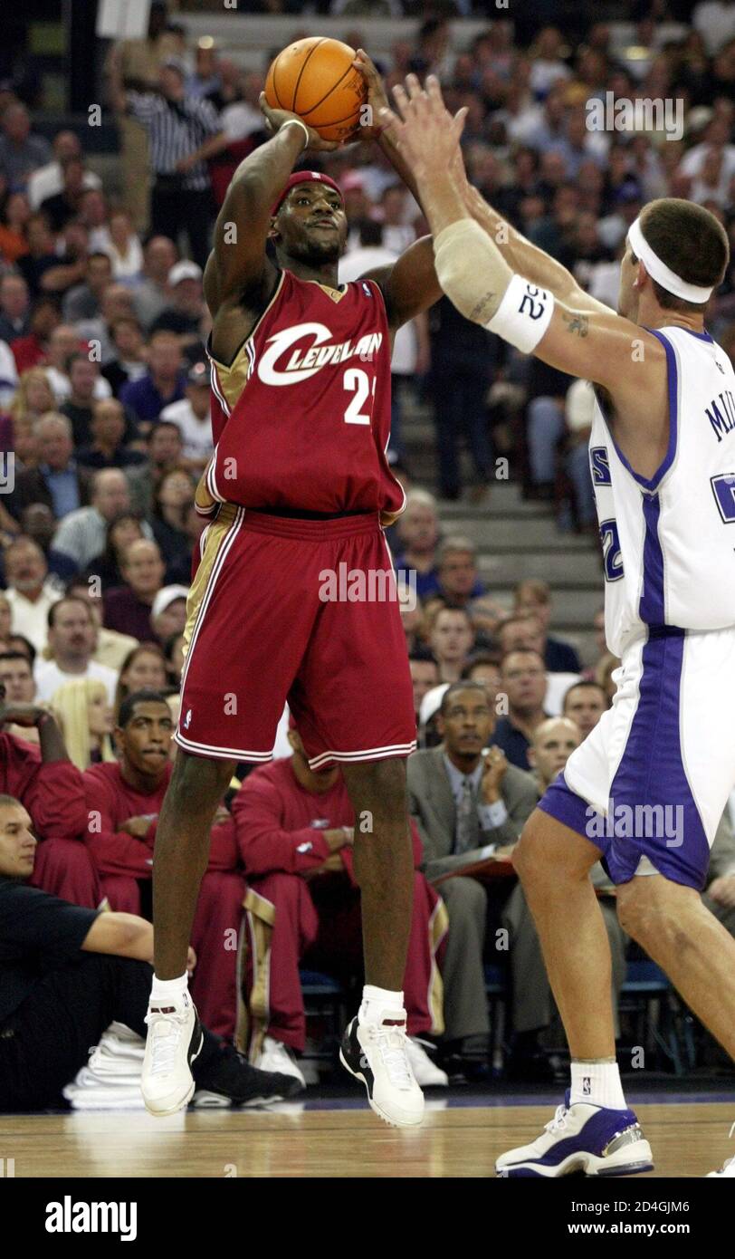 Cleveland Cavaliers' LeBron James (23) shoots baseline for two points his  NBA debut against he Sacramento Kings in Sacramento, California October 29,  2003. The 18-year-old 6-foot-8 James, first pick in the 2003