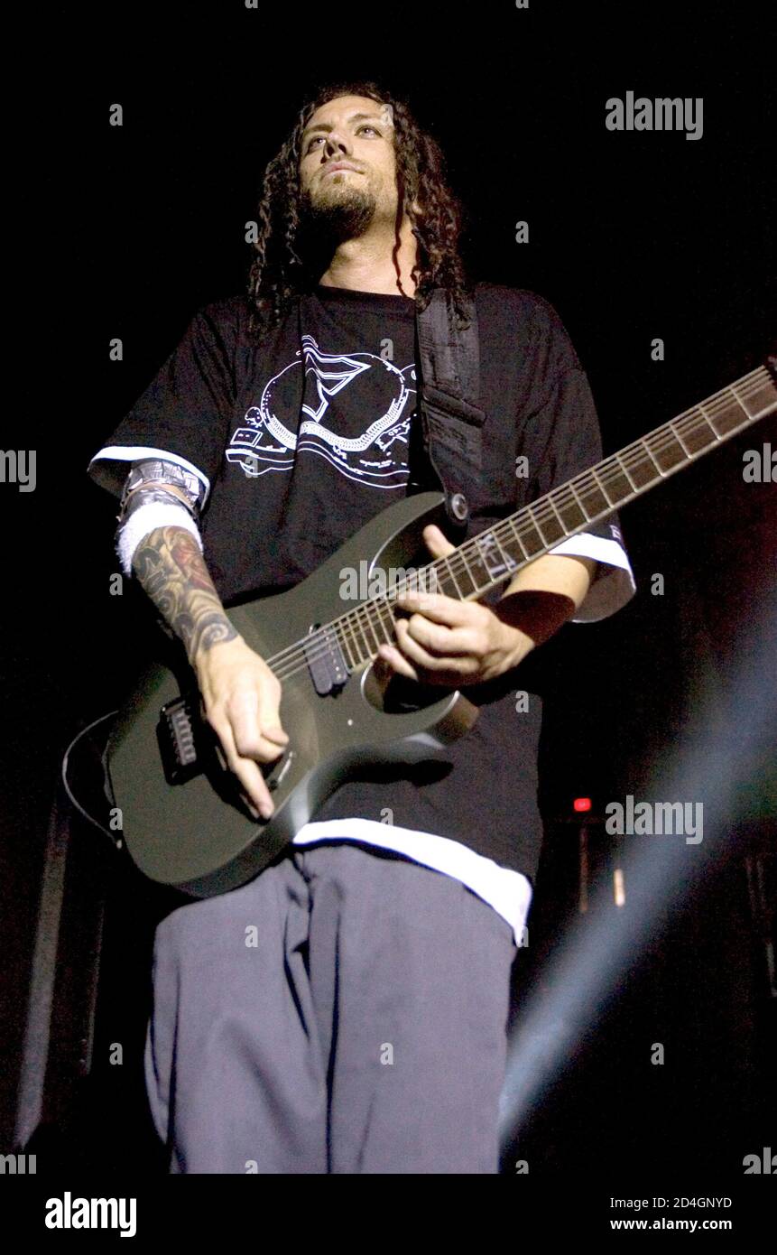 Korn guitarist Brian 'Head' Welch performs at KXTE X-treme Radio's annual 'Holiday Havoc' concert at the Thomas & Mack Center in Las Vegas, Nevada November, 18, 2004. The rock group is touring in support of the new album 'Greatest Hits Vol. 1.' REUTERS/Ethan Miller  EM Stock Photo