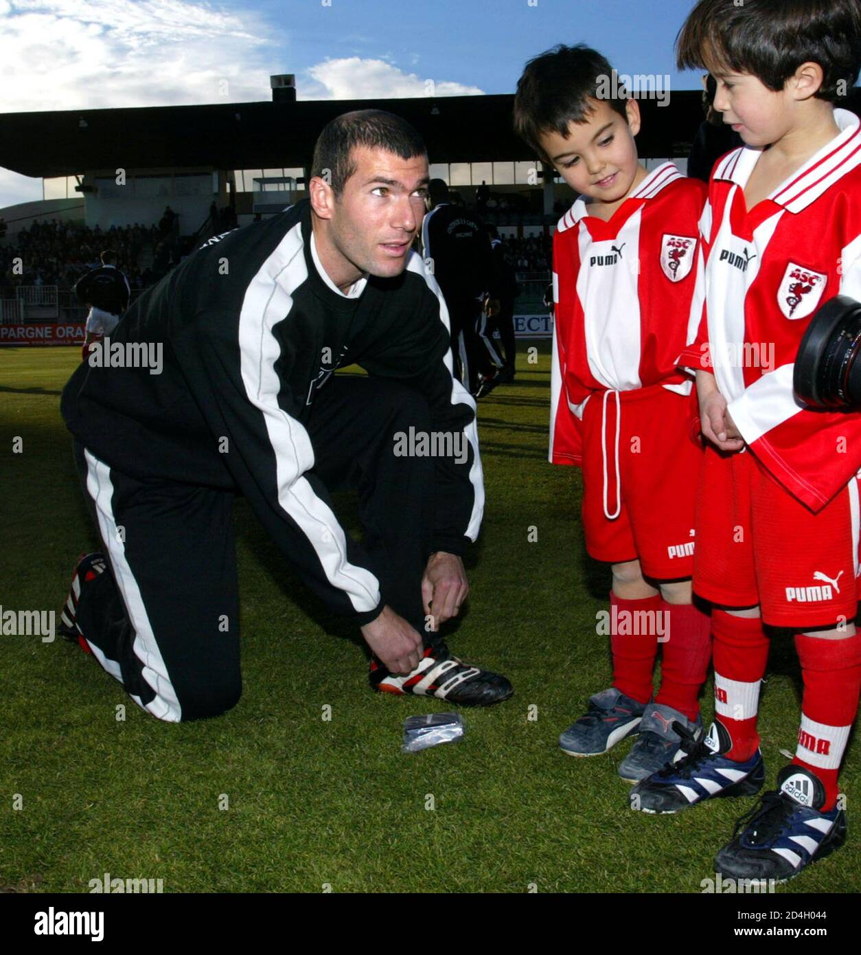 zinedine zidane football boots