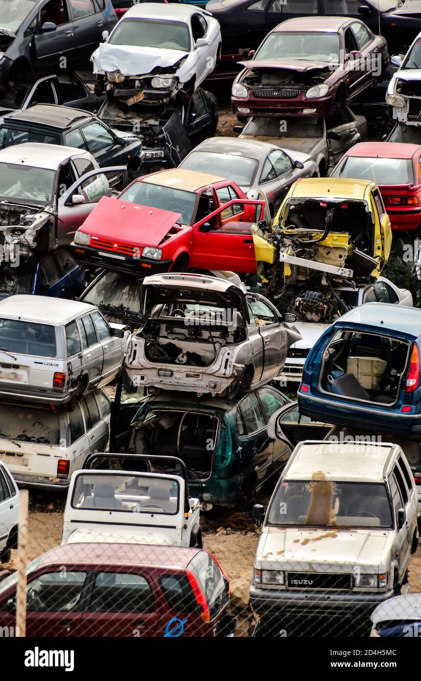 Old Junk Cars On Junkyard Stock Photo - Alamy
