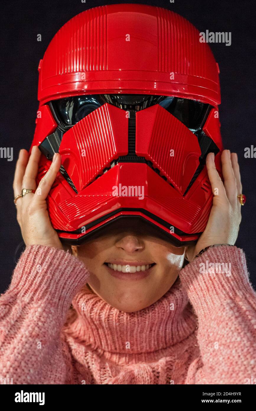 London, UK. 09th Oct, 2020. A screen-used Sith Trooper Helmet from Star Wars: The Rise Of Skywalker (2019), donated to the cause by Lucasfilm. It was created by BAFTA award-winning costume designer Michael Kaplan in a red, distinguishing the new stormtroopers from the classic, white-armoured forces of previous generations, estimate £20,000-30,000 - Preview of Bonhams' Entertainment Memorabilia sale, including a collection to be sold for the benefit of BAFTA, in Knightsbridge. Credit: Guy Bell/Alamy Live News Stock Photo