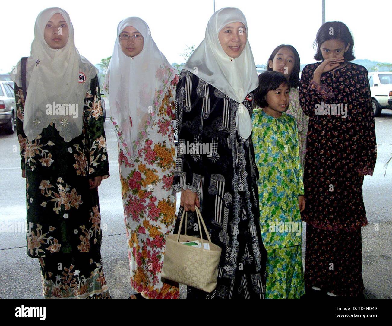 Page 6 Wan Azizah High Resolution Stock Photography And Images Alamy