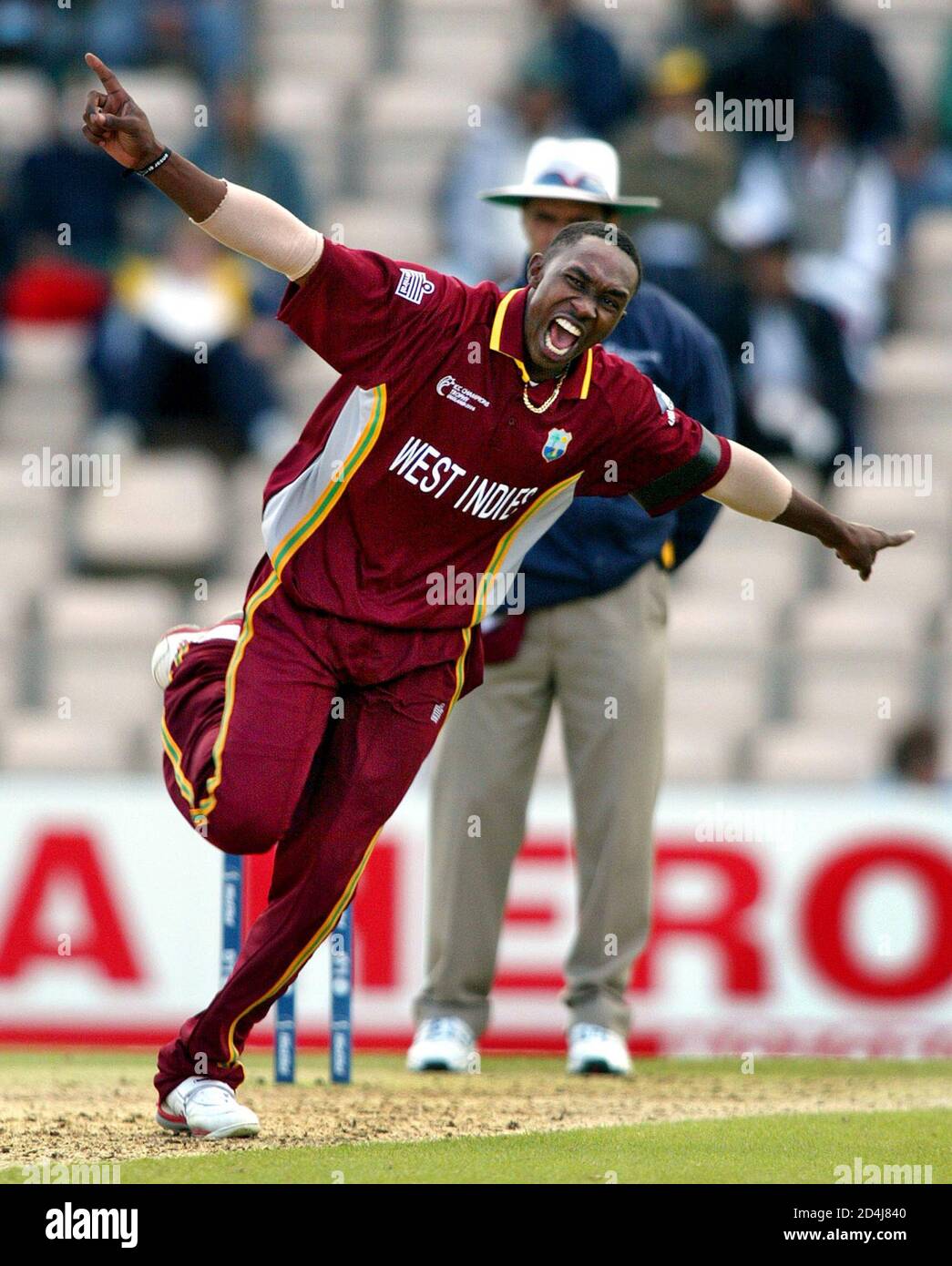 West Indies Batsman Bravo During The Icc Champions Trophy Hi Res Stock Photography And Images Alamy
