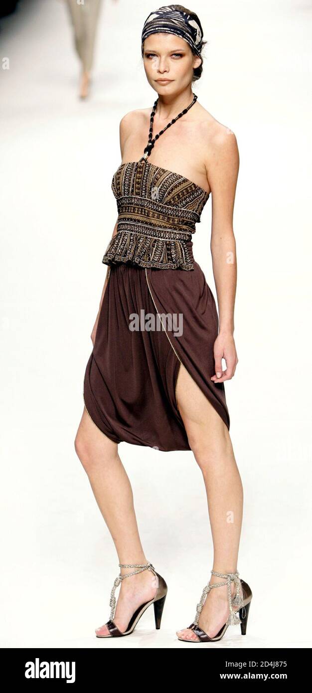 Max mara hi-res stock photography and images - Page 2 - Alamy