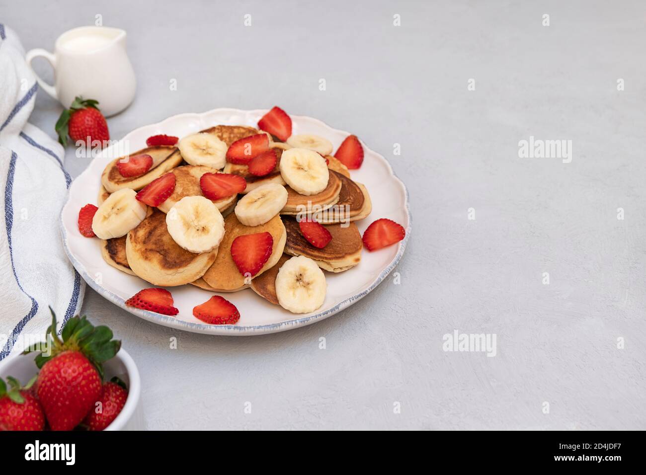 Bandejitas de mini pancakes 🥞🥺♥️ . . . #minipancakes #pancakes  #elsalvador #comida