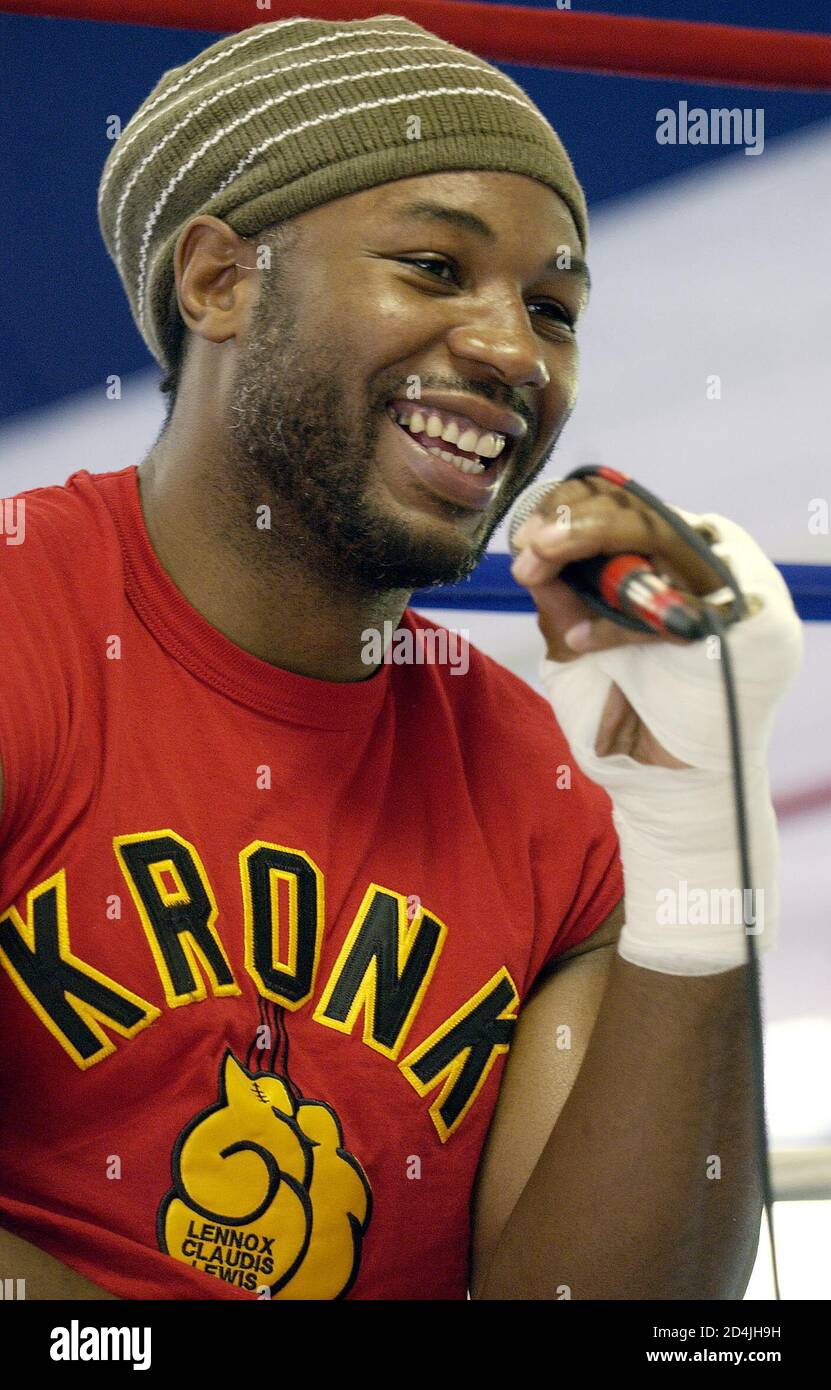 Boxer Lennox Lewis High Resolution Stock Photography And Images Alamy - june21fight roblox profile