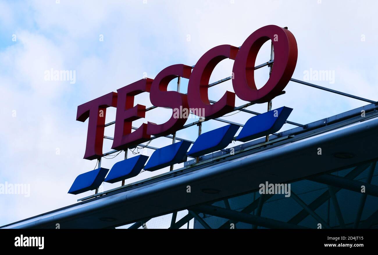 Tesco Logo High Resolution Stock Photography and Images Alamy