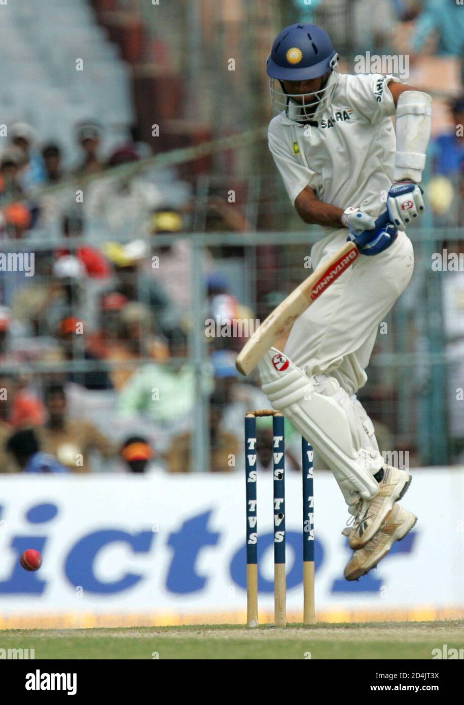 Page 7 - Cricket Calcutta High Resolution Stock Photography and Images -  Alamy