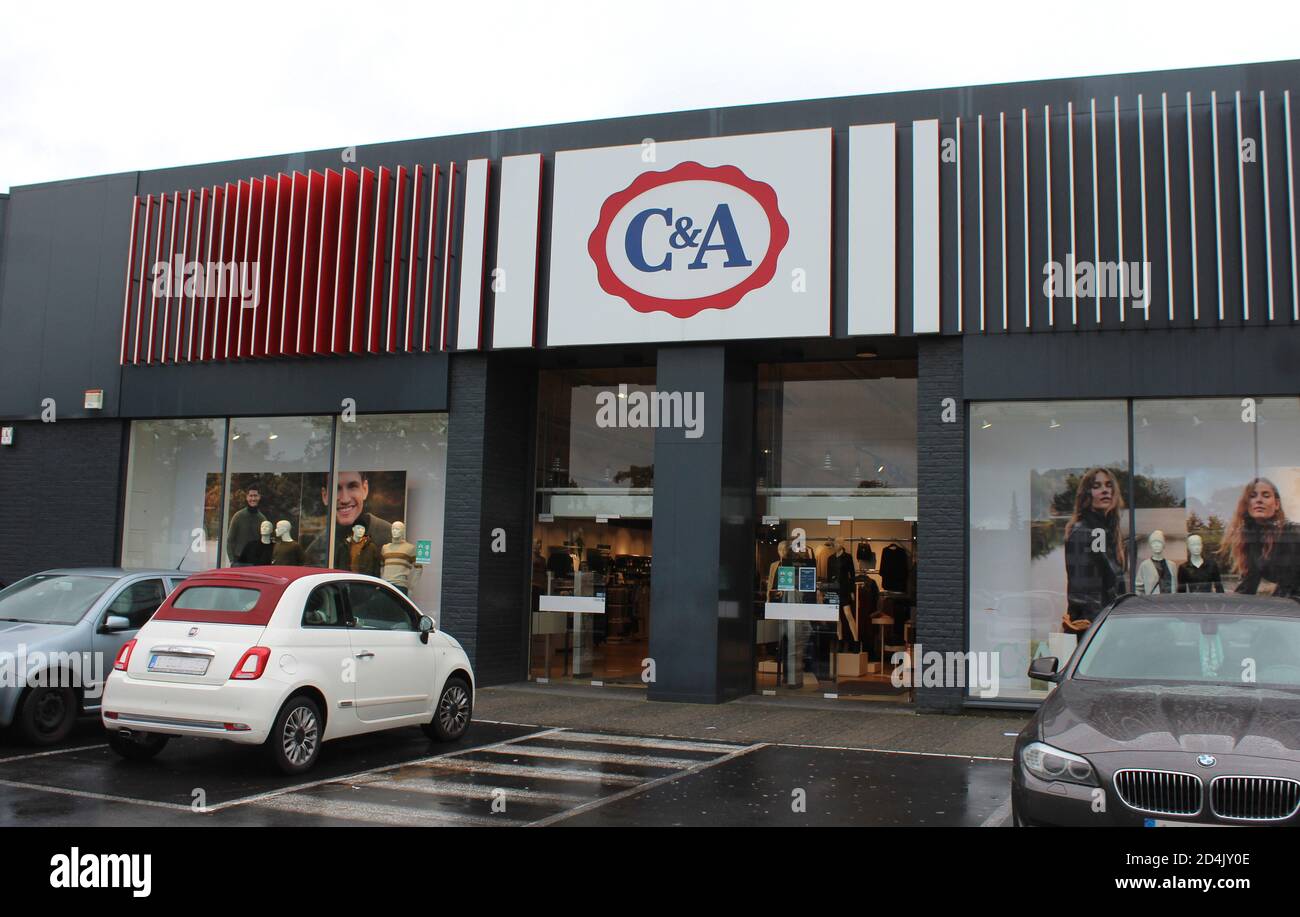 AALST, BELGIUM, 6 OCTOBER 2020: Exterior view of a C&A clothing store in Flanders. C&A is an international chain of fast fashion retail clothing store Stock Photo