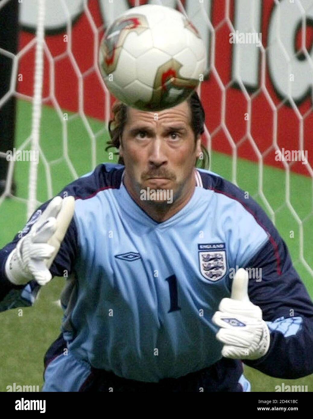Seaman 2002 world cup hires stock photography and images Alamy