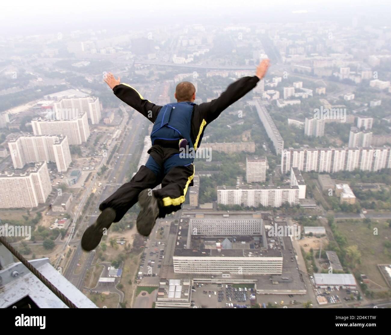Base jumping city hi-res stock photography and images - Page 2 - Alamy