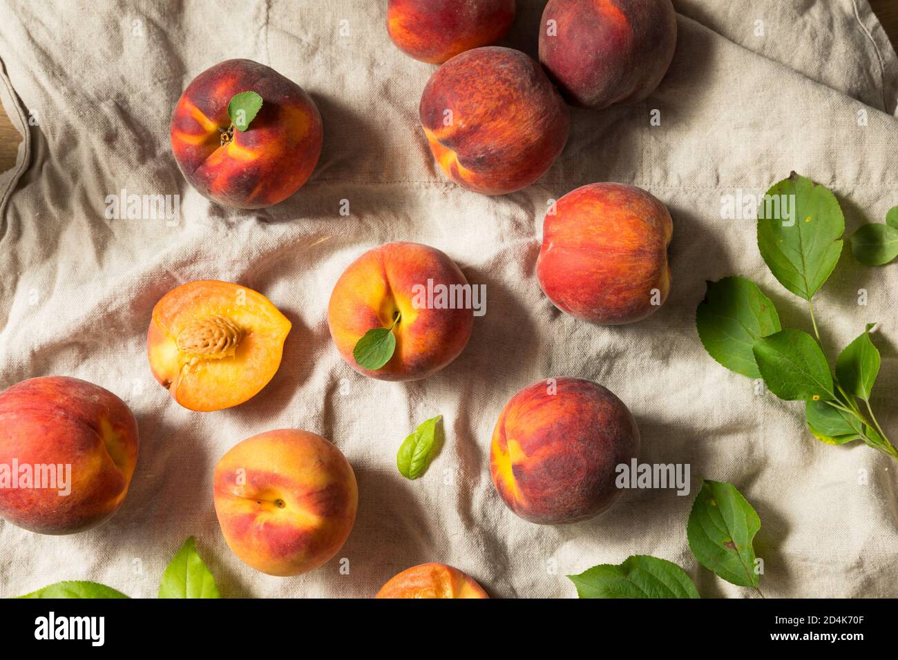 Raw Orange Organic Peaches Ready to Eat Stock Photo Alamy