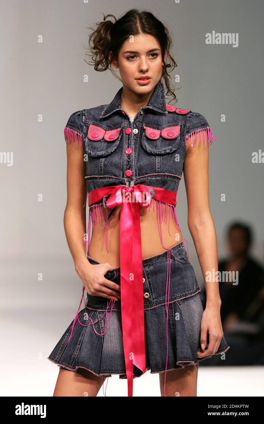 A model presents a creation of South Korean designer Kiok Kang during the Hong Kong Fashion Week for Fall/Winter 2005 in Hong Kong January 19, 2005. The Fashion Week will be held from January 18-21. Stock Photo
