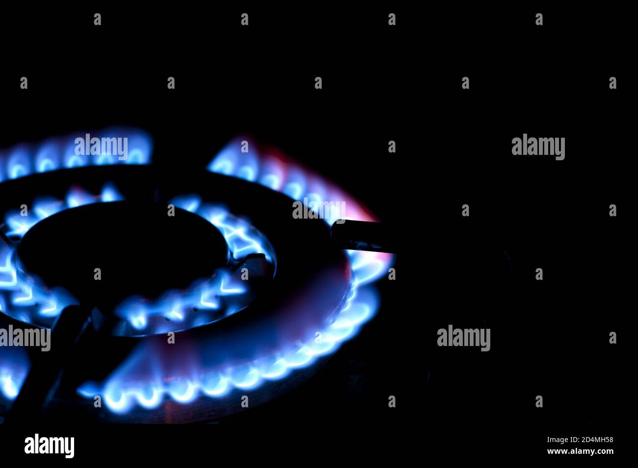 Burning gas on the kitchen gas stove Stock Photo Alamy