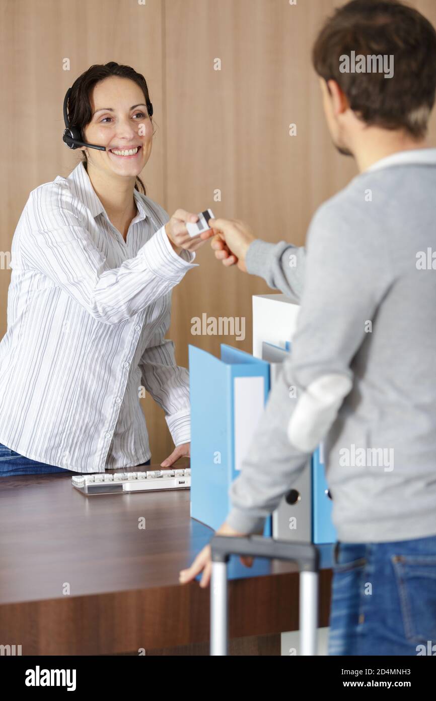 Man woman reception talking hi-res stock photography and images - Alamy