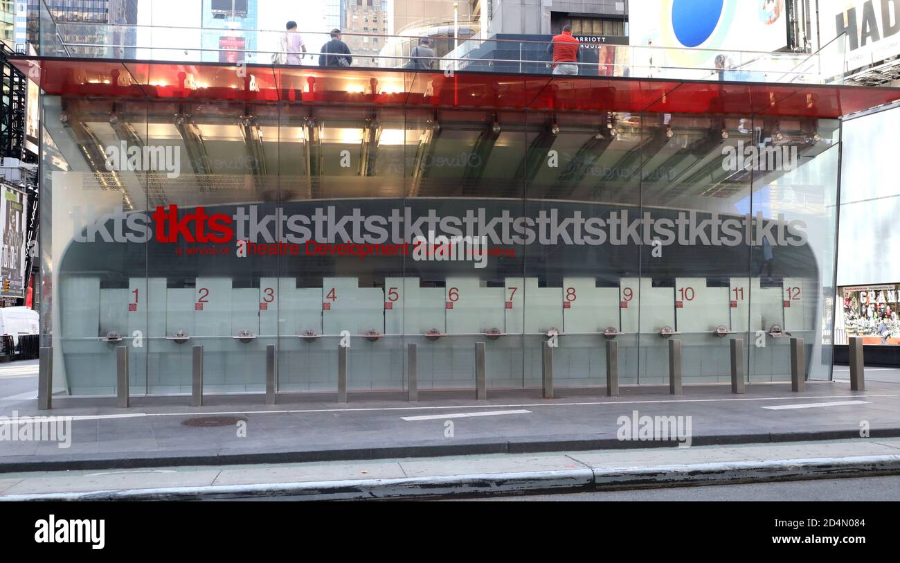 The booth theater broadway hi-res stock photography and images - Alamy