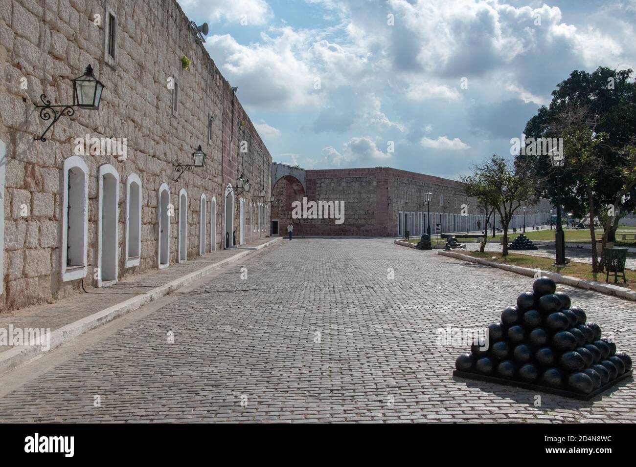 Havana and fortification sites hi-res stock photography and images - Alamy