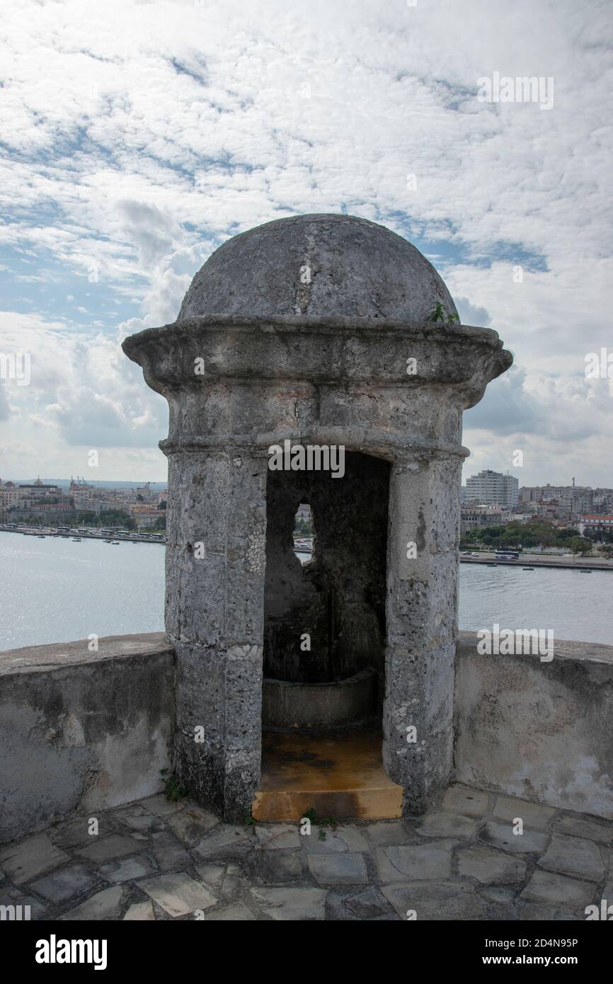 Premium Photo  Panoramic view of havana and its harbour from the fortress  of san carlos de la cabana havana cuba