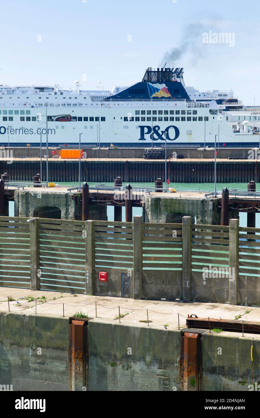 P&O ferry boat in in the harbor of Dover, UK Stock Photo - Alamy