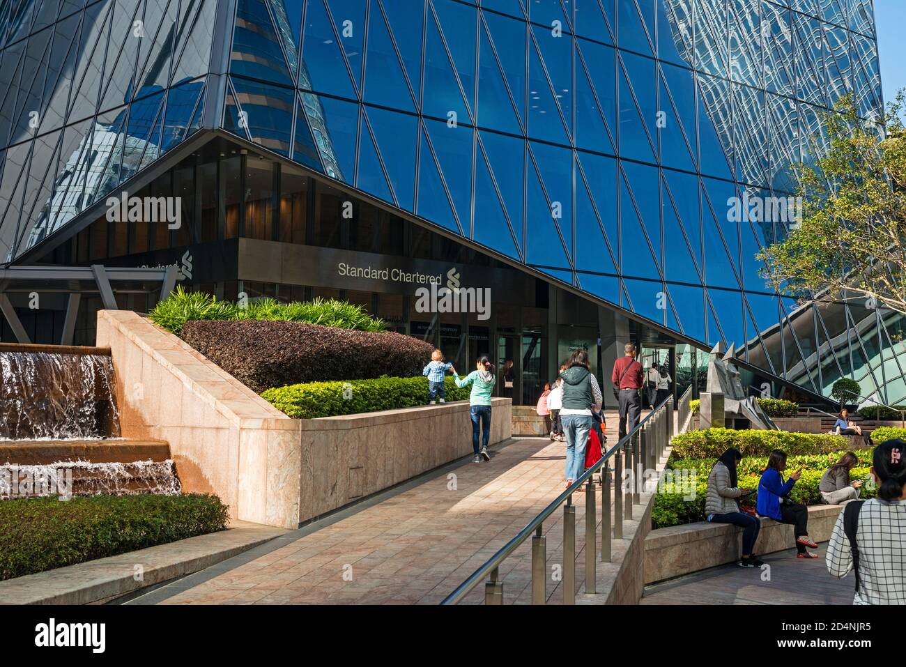 Standard Chartered Hi Res Stock Photography And Images Alamy Standard Chartered Hi Res Stock Photography And Images Alamy
