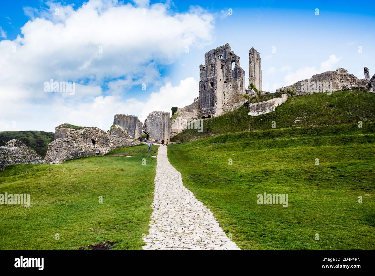Corfe Castle. A medieval fortress Stock Photo - Alamy