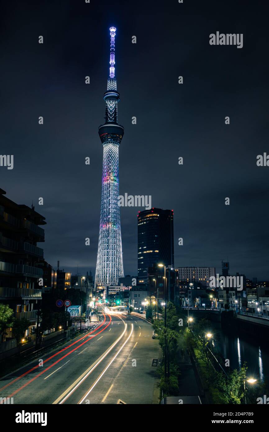 tokyo-skytree-tower-illumination-at-night-stock-photo-alamy