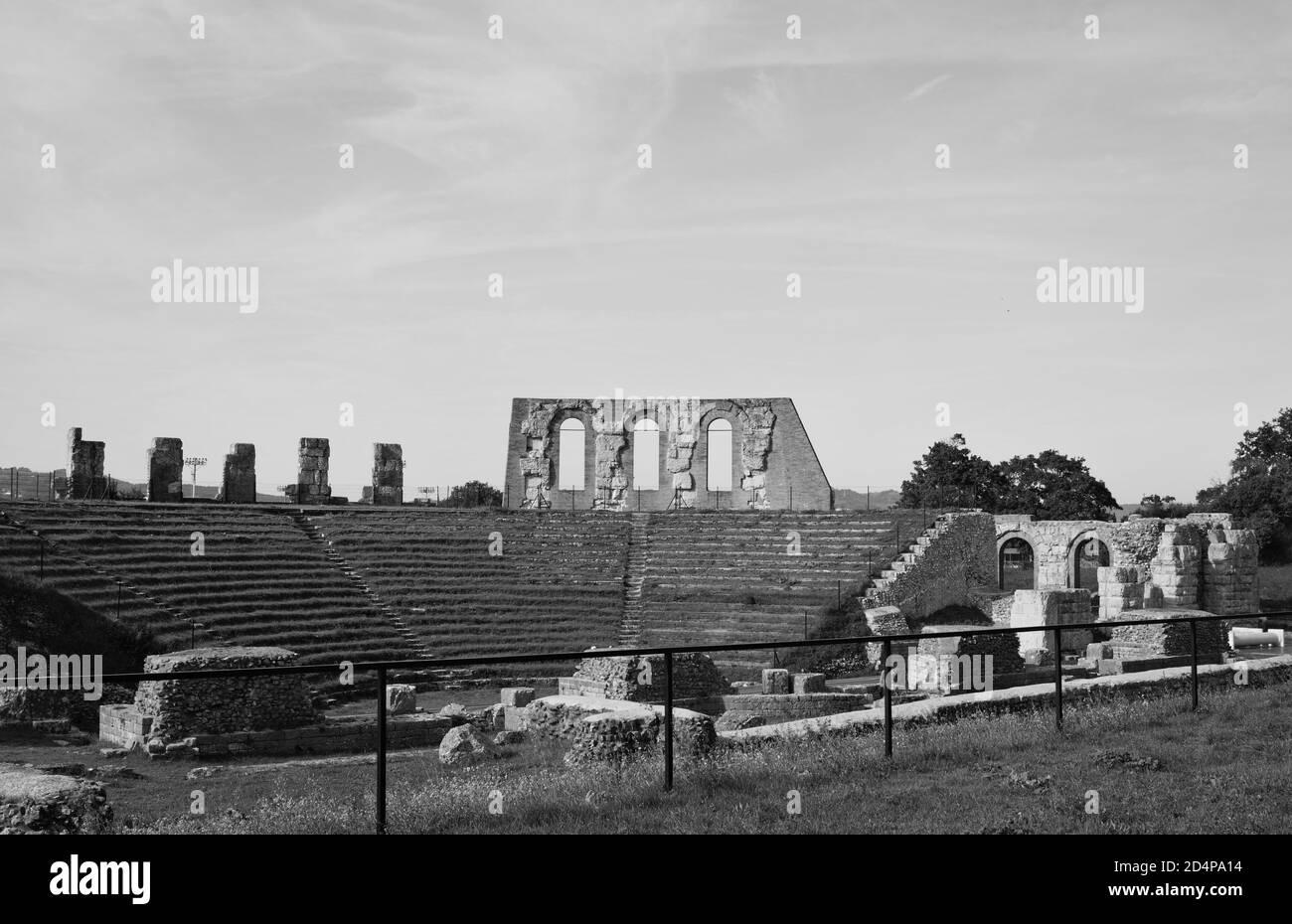 Ancient roman temple steps Black and White Stock Photos & Images - Alamy