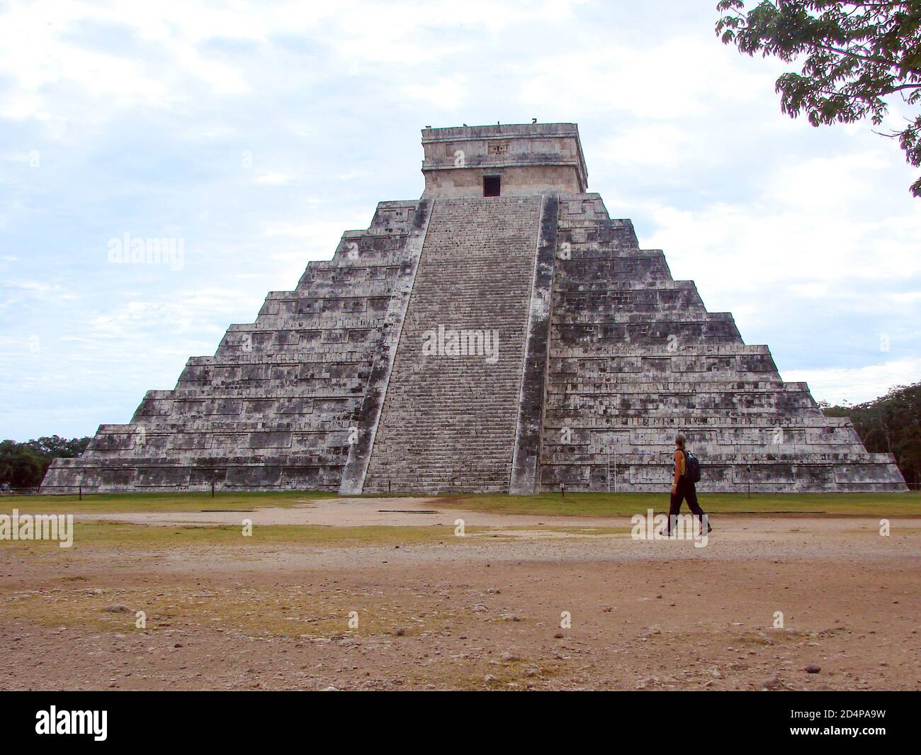 Aztec ritual sacrifice hi-res stock photography and images - Alamy