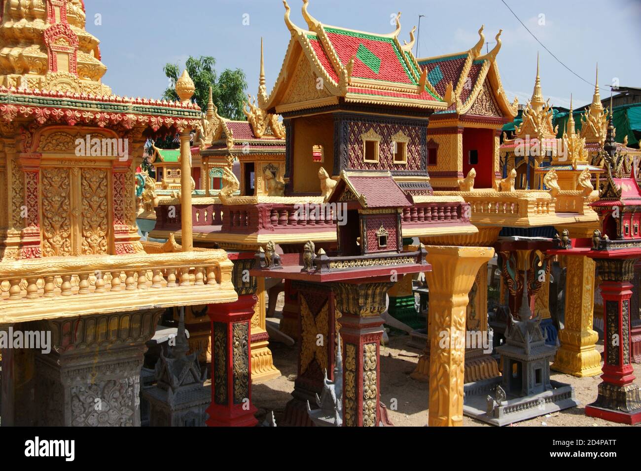 Spirit Houses High Resolution Stock Photography and Images Alamy