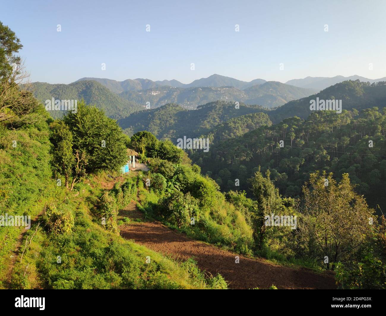 Clear rural scene hi-res stock photography and images - Alamy