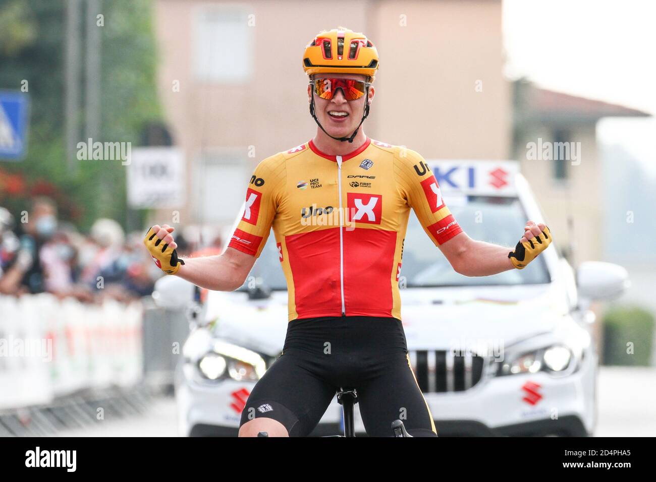 Buja, Italy. 10th Oct, 2020. buja, Italy, 10 Oct 2020, Andreas Leknessund - Uno XPro Cycling Team exulting in Buja for the leadership during Under 23 Elite - In line race - Road Race San Vito al Tagliamento - Buja - Street Cycling - Credit: LM/Luca Tedeschi Credit: Luca Tedeschi/LPS/ZUMA Wire/Alamy Live News Stock Photo