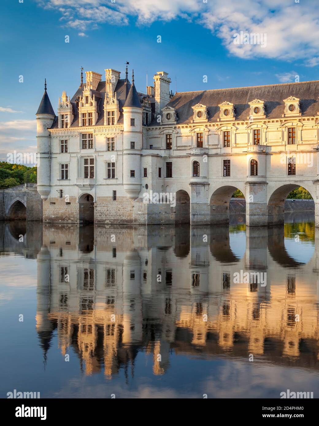 Evening sunlight on Chateau Chenonceau and River Cher, Indre-et-Loire, Centre France Stock Photo