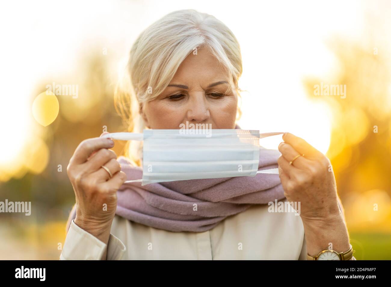 Elderly woman mask hi-res stock photography and images - Alamy