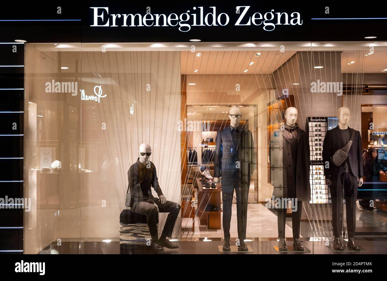ermenegildo zegna outlets