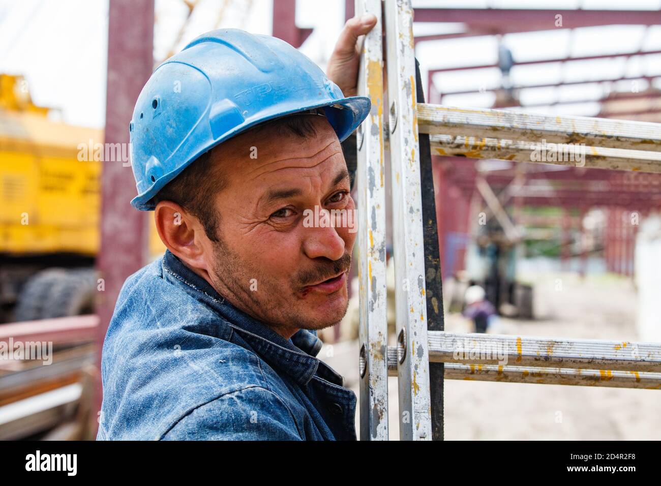 Uzbek builder hi-res stock photography and images - Alamy