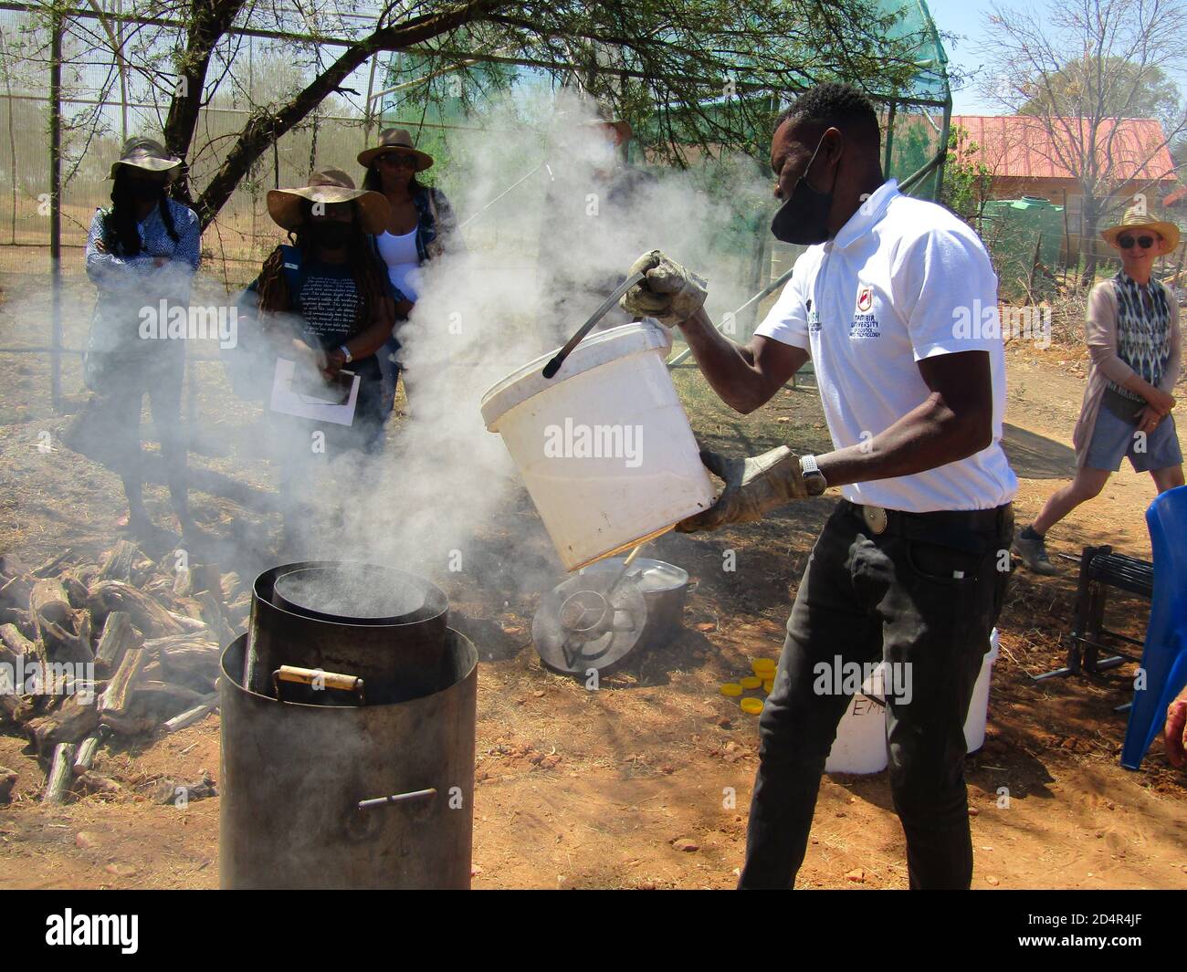 Biochar hi-res stock photography and images - Alamy